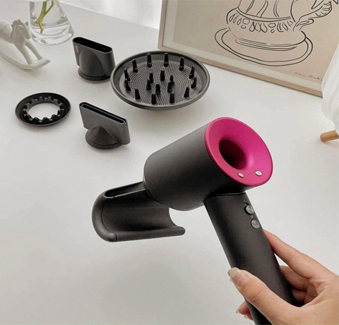 Sửa Máy Sấy Tóc Dyson Tại TP.HCM